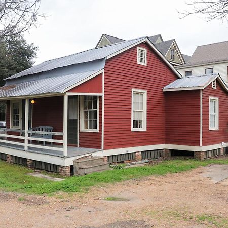 Wensel Cottage In Downtown Natchez Bagian luar foto