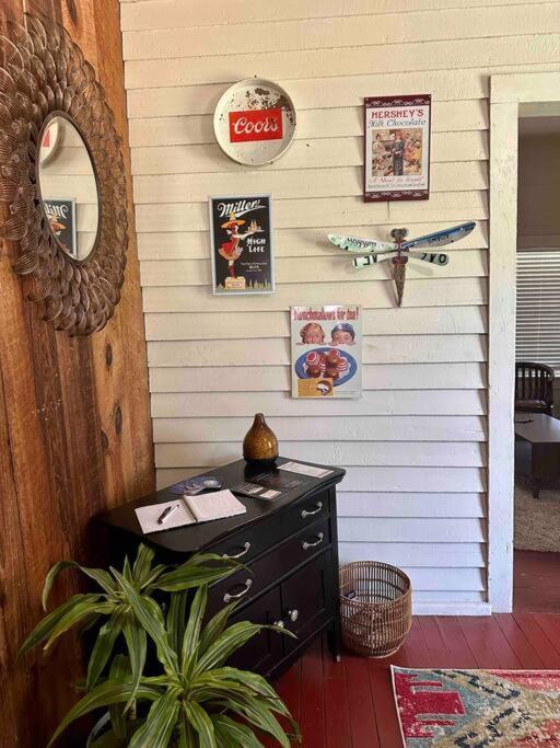Wensel Cottage In Downtown Natchez Bagian luar foto
